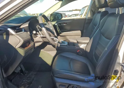 2021 Toyota Rav4 Limited z USA, uszkodzony, nr VIN JTMN1RFV8MD531844